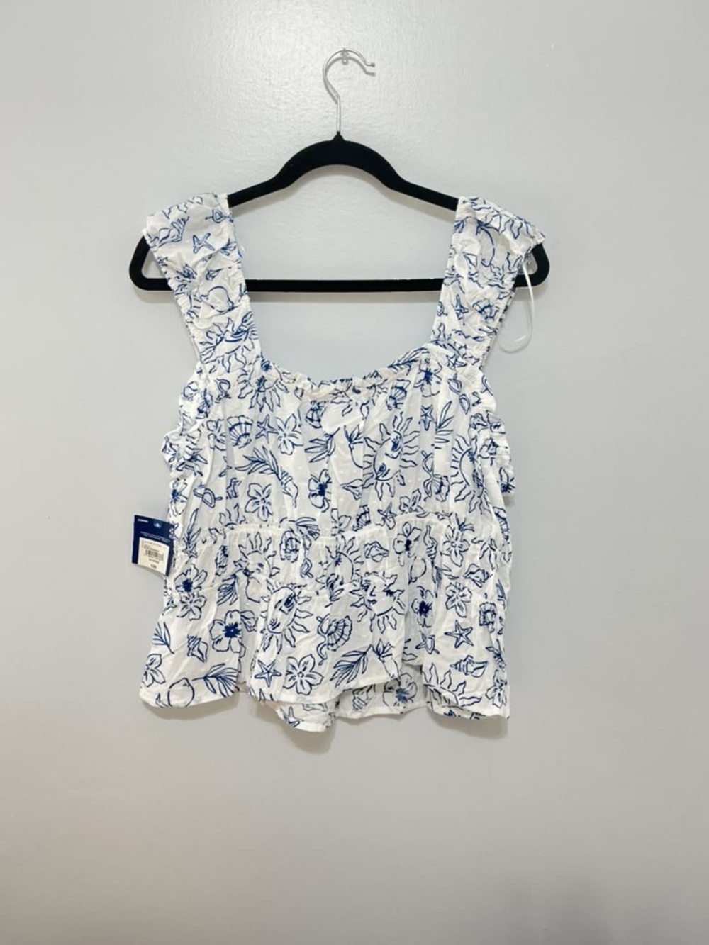 Arizona Jean Company White Tank Top with Blue Floral Printy - Picture 5 of 11